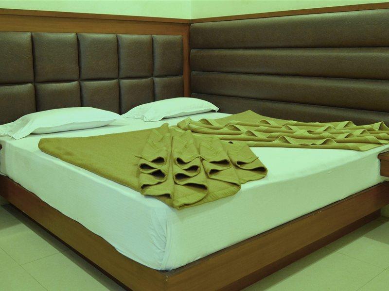 Hotel Toronto 3*