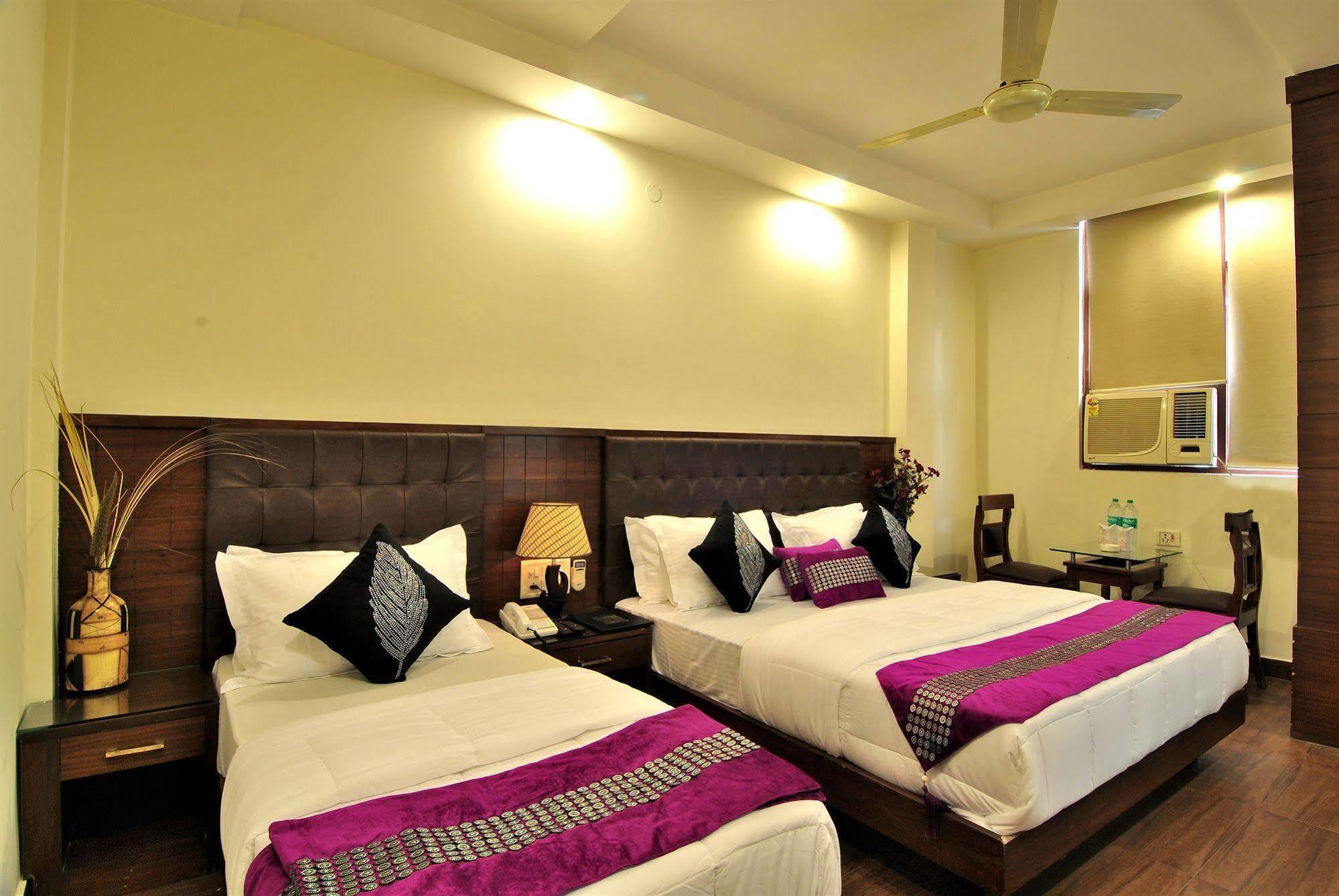 Toronto Hotel New Delhi