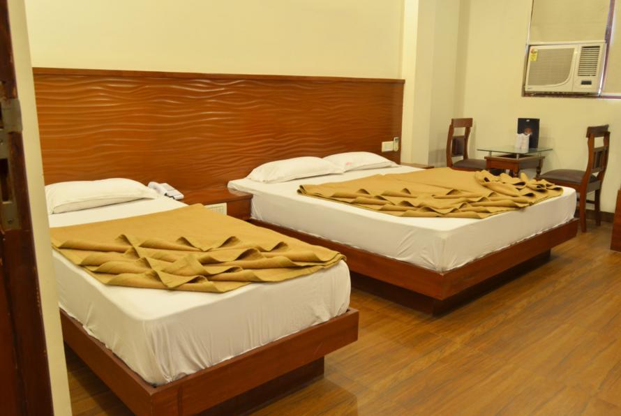 Hotel Toronto 3*